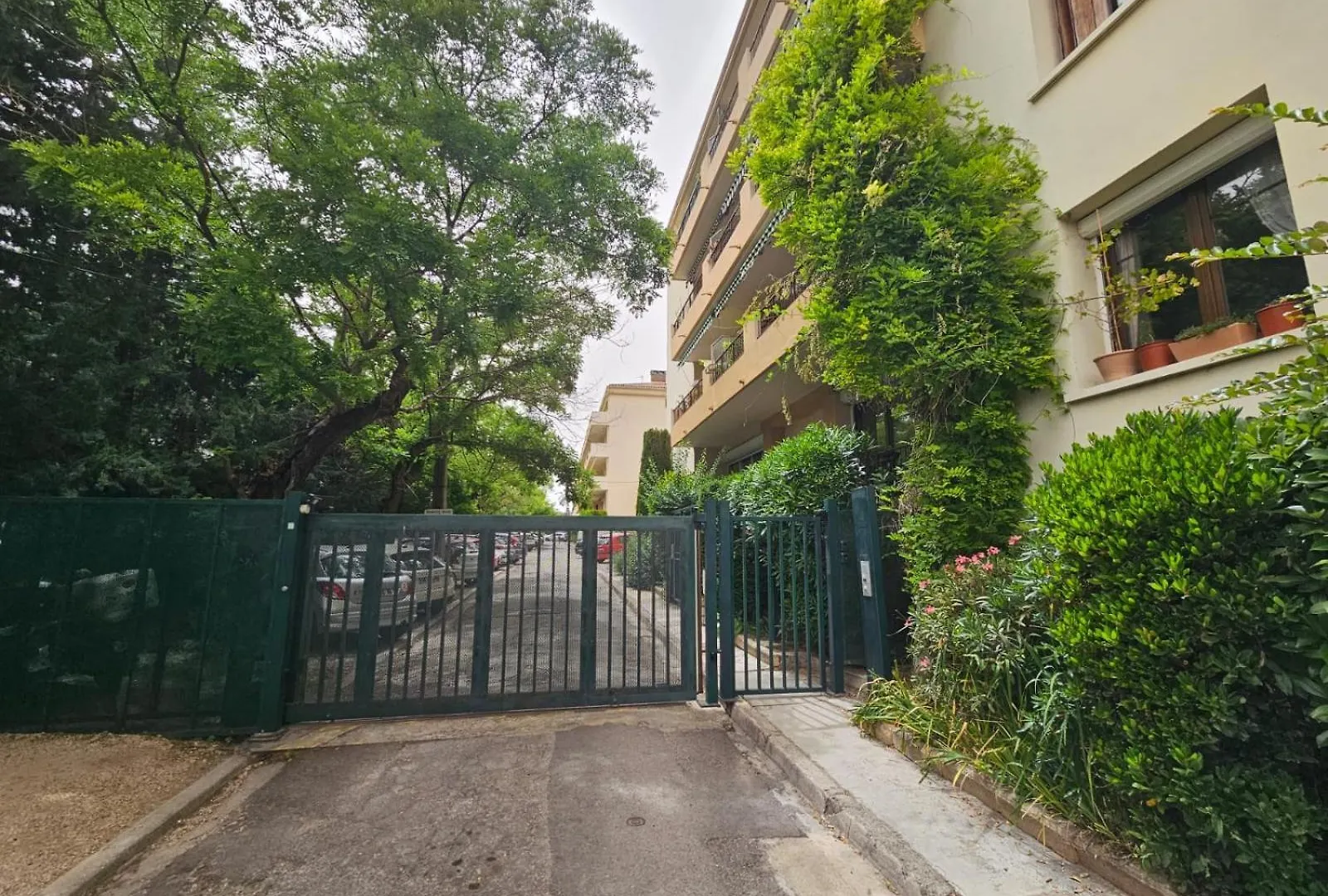 Provencal-Style Apartment Aix-en-Provence 0*,  Frankrig