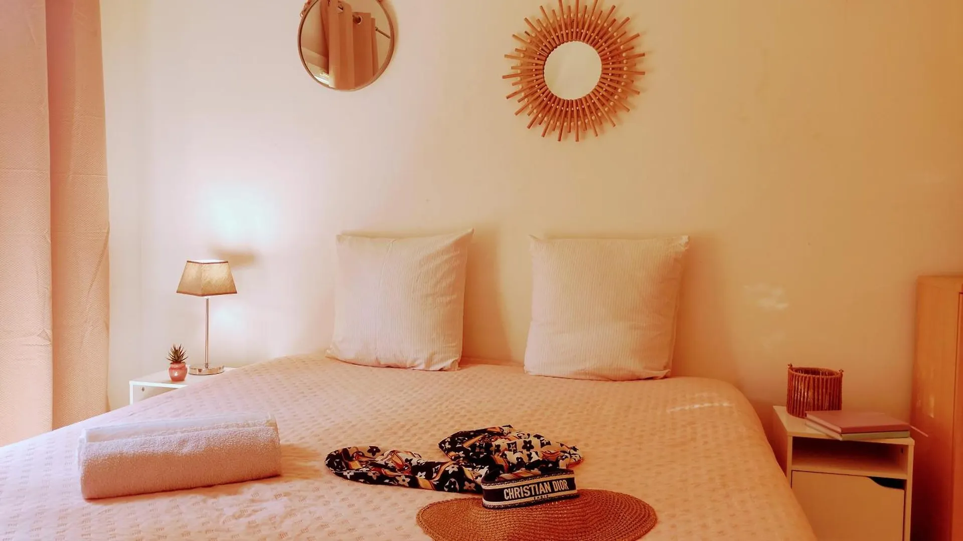 Provencal-Style Apartment Aix-en-Provence